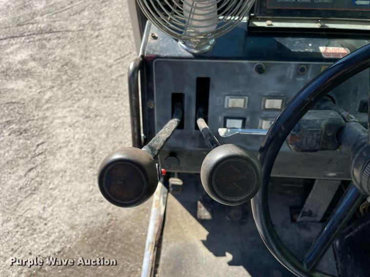 image for item DP0226 1994 Loraine LRT230E  crane