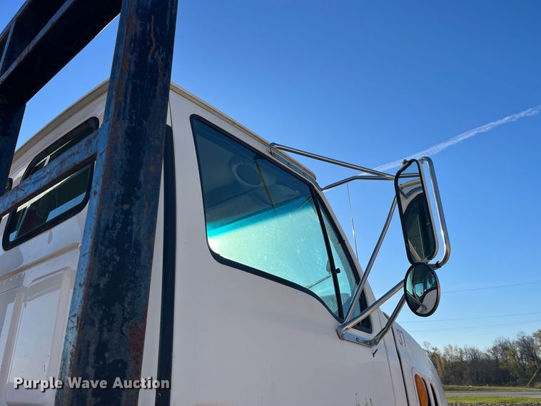 image for item DP2130 1999 Sterling A9500  crane truck