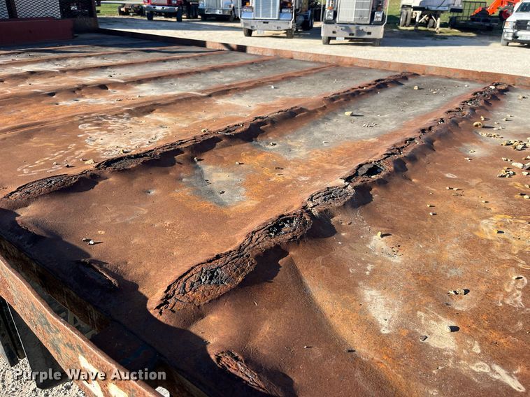 image for item DP2130 1999 Sterling A9500  crane truck