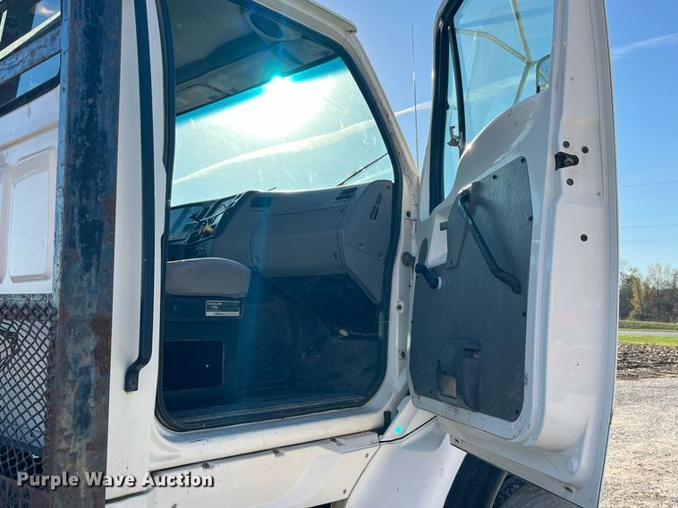 image for item DP2130 1999 Sterling A9500  crane truck