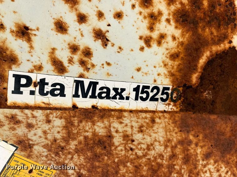 image for item DP2130 1999 Sterling A9500  crane truck