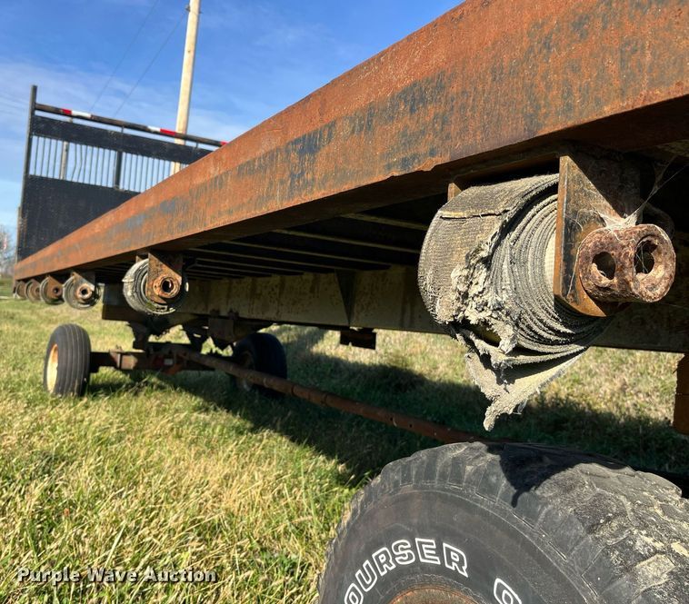 image for item DP2130 1999 Sterling A9500  crane truck