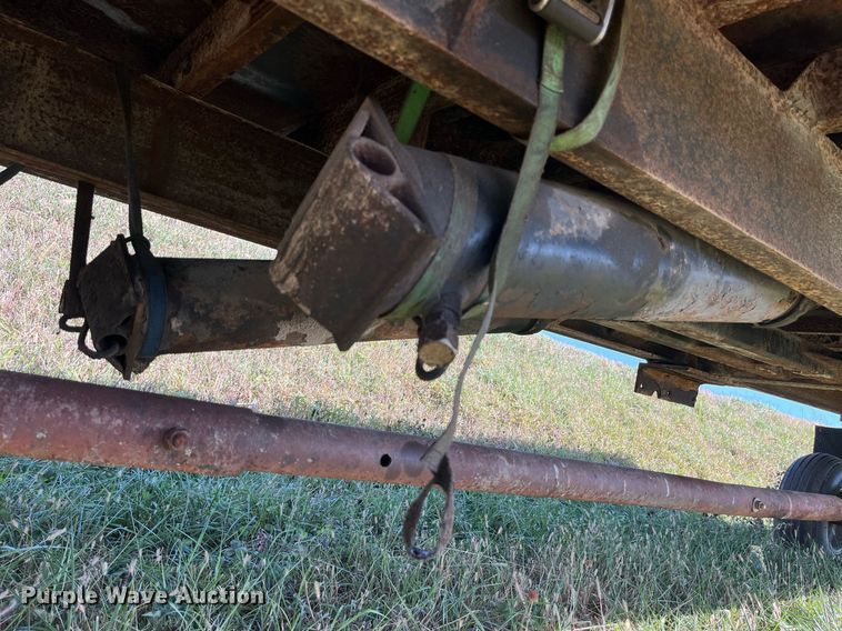 image for item DP2130 1999 Sterling A9500  crane truck