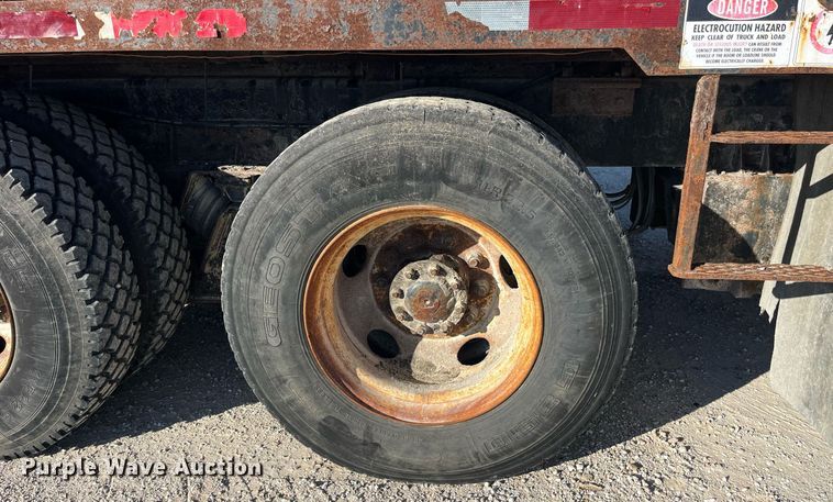 image for item DP2130 1999 Sterling A9500  crane truck