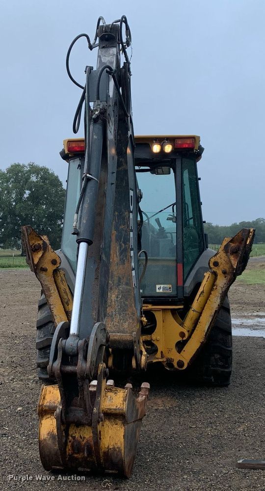 image for item DP8731 2011 John Deere 310SJ  backhoe