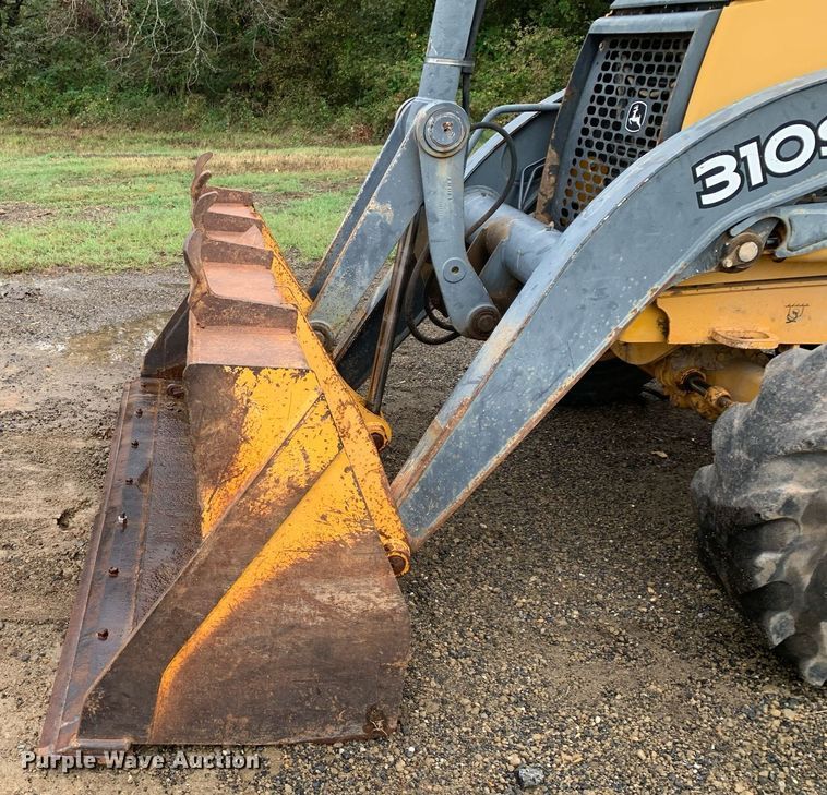 image for item DP8731 2011 John Deere 310SJ  backhoe