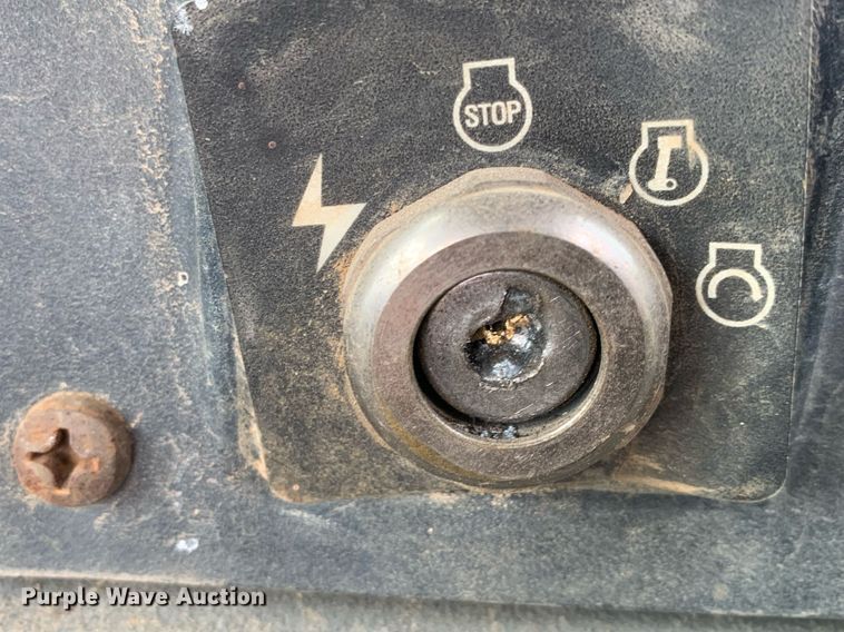 image for item DP8731 2011 John Deere 310SJ  backhoe