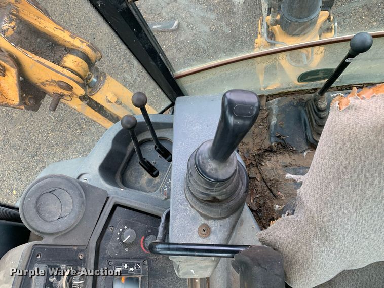 image for item DP8731 2011 John Deere 310SJ  backhoe