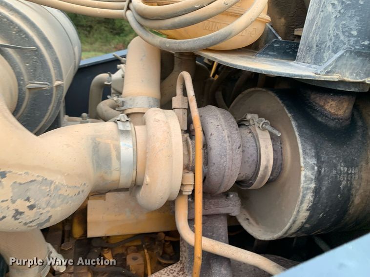 image for item DP8731 2011 John Deere 310SJ  backhoe