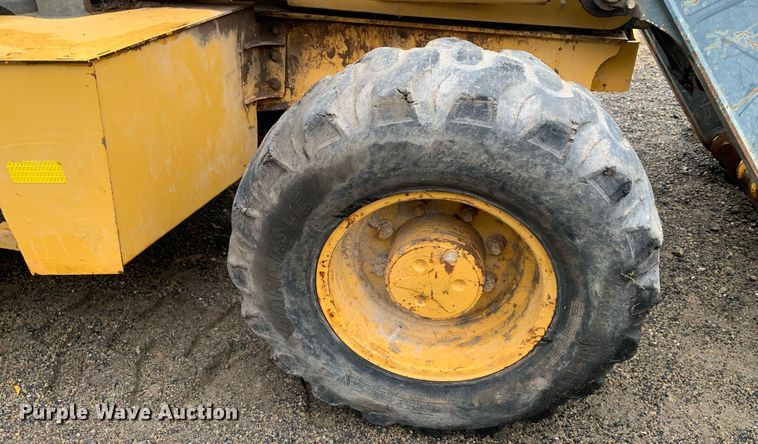 image for item DP8731 2011 John Deere 310SJ  backhoe