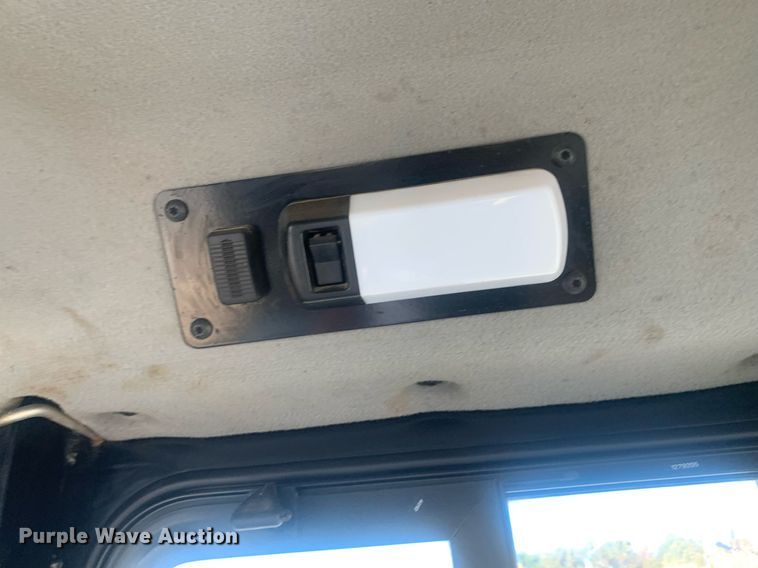 image for item DP8741 2018 Caterpillar D6T LGP  dozer