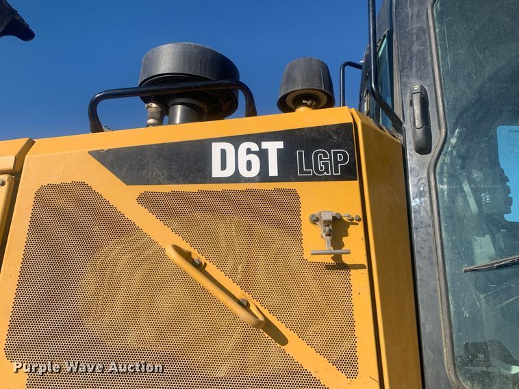 image for item DP8741 2018 Caterpillar D6T LGP  dozer