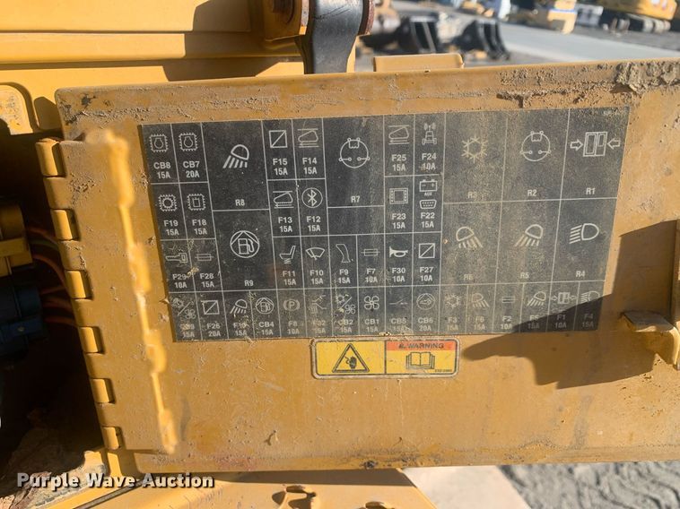 image for item DP8741 2018 Caterpillar D6T LGP  dozer