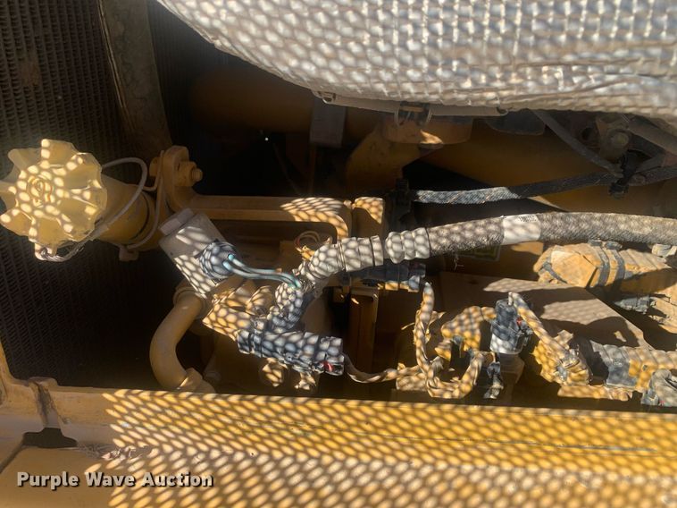 image for item DP8741 2018 Caterpillar D6T LGP  dozer