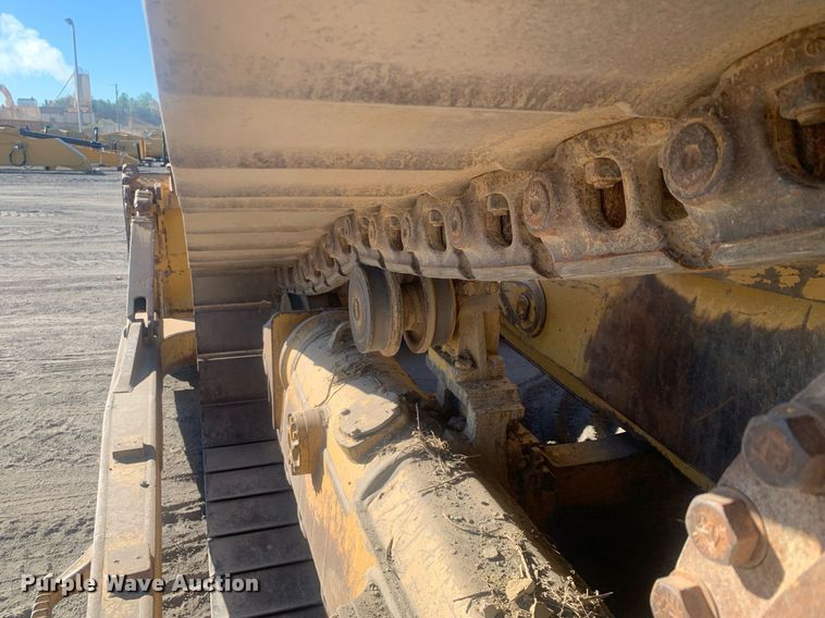 image for item DP8741 2018 Caterpillar D6T LGP  dozer