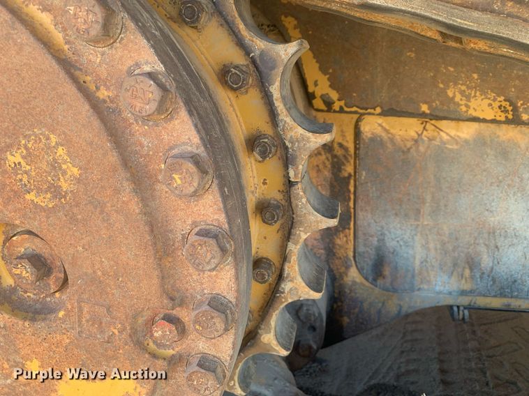 image for item DP8741 2018 Caterpillar D6T LGP  dozer