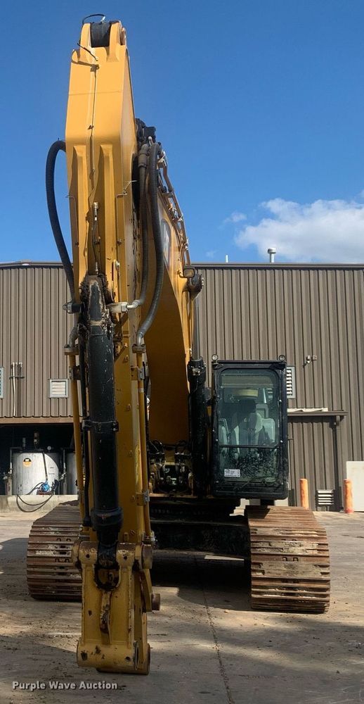 image for item DP8742 2019 Caterpillar 349FL  excavator