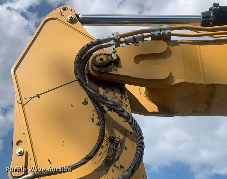image for item DP8742 2019 Caterpillar 349FL  excavator