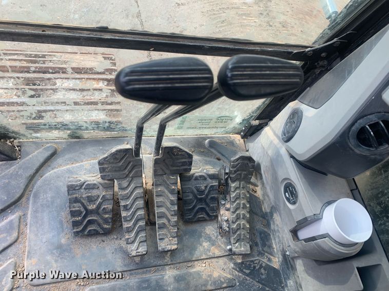 image for item DP8742 2019 Caterpillar 349FL  excavator