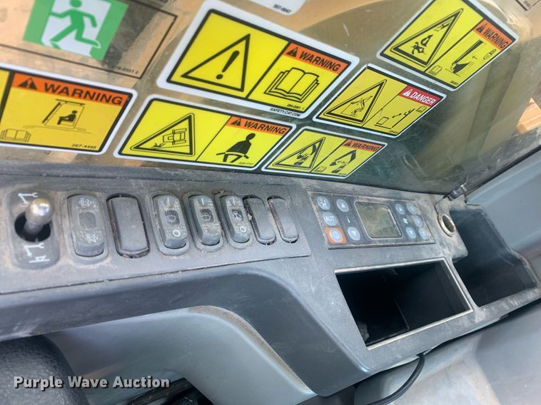 image for item DP8742 2019 Caterpillar 349FL  excavator