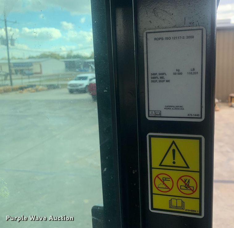 image for item DP8742 2019 Caterpillar 349FL  excavator