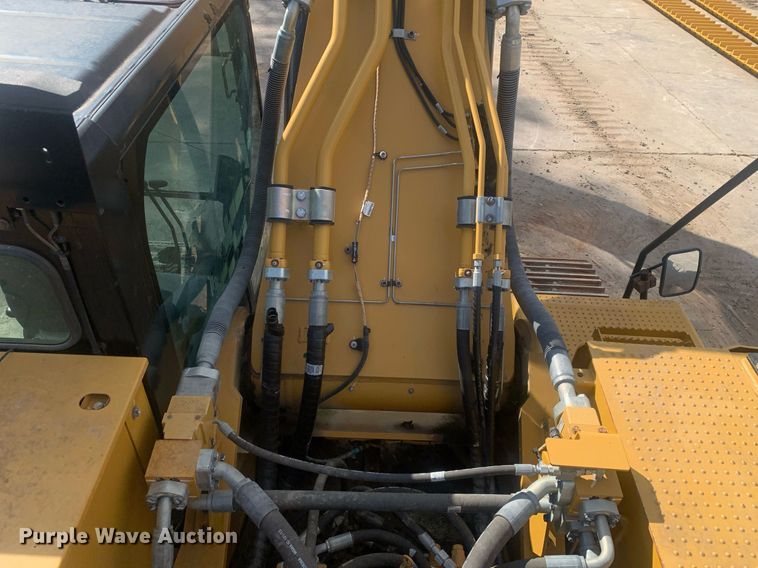 image for item DP8742 2019 Caterpillar 349FL  excavator