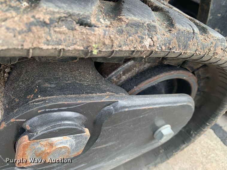 image for item DP8749 2016 Toro 22327  compact utility loader