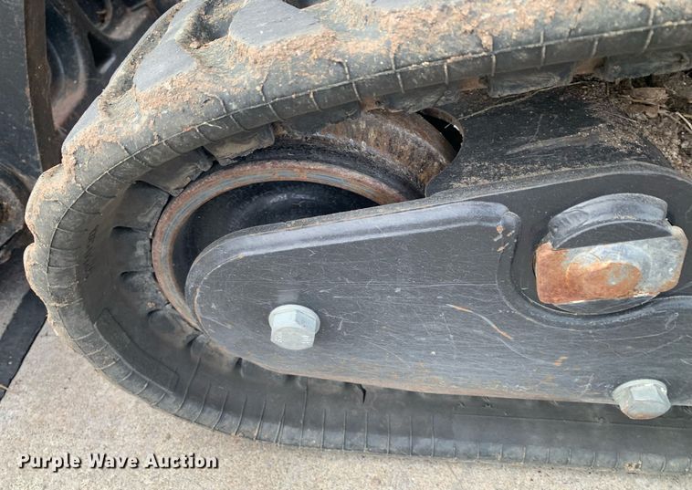 image for item DP8749 2016 Toro 22327  compact utility loader