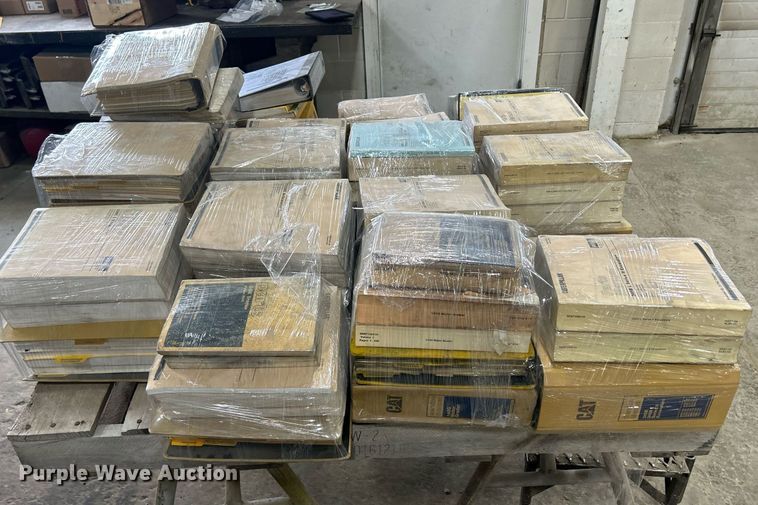 image for item DQ1029 Service and parts manuals