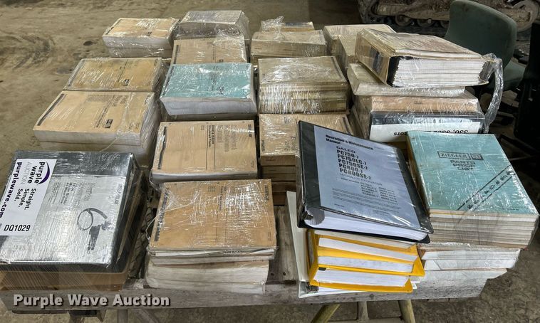 image for item DQ1029 Service and parts manuals