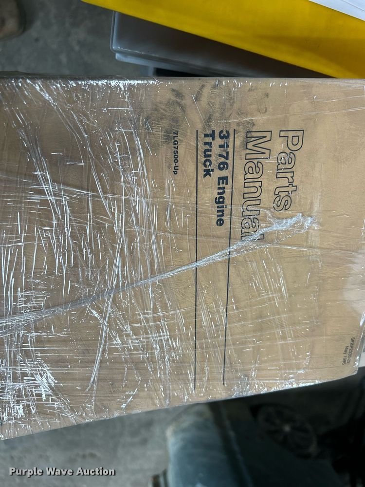 image for item DQ1029 Service and parts manuals