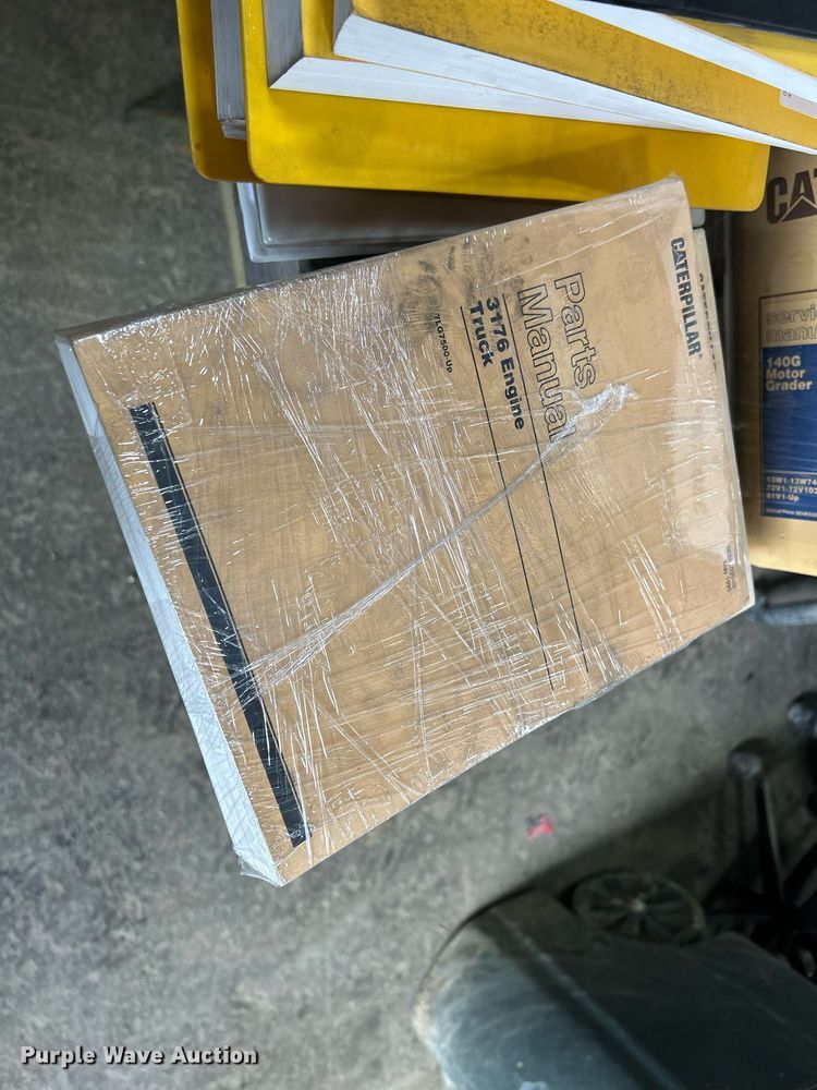 image for item DQ1029 Service and parts manuals