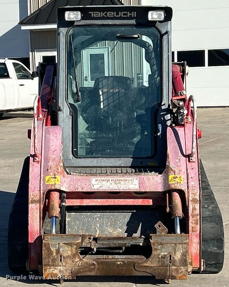 image for item DQ1045 2015 Takeuchi TL10  tracked skid steer loader