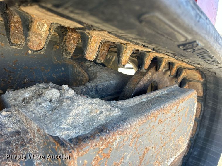 image for item DQ1045 2015 Takeuchi TL10  tracked skid steer loader