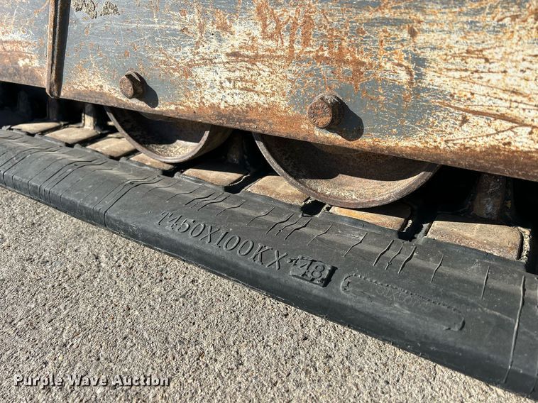 image for item DQ1045 2015 Takeuchi TL10  tracked skid steer loader