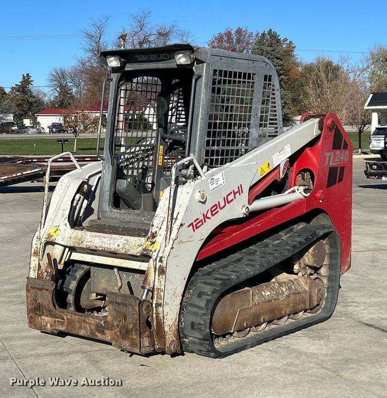 image for item DQ1046 2012 Takeuchi TL240  tracked skid steer loader