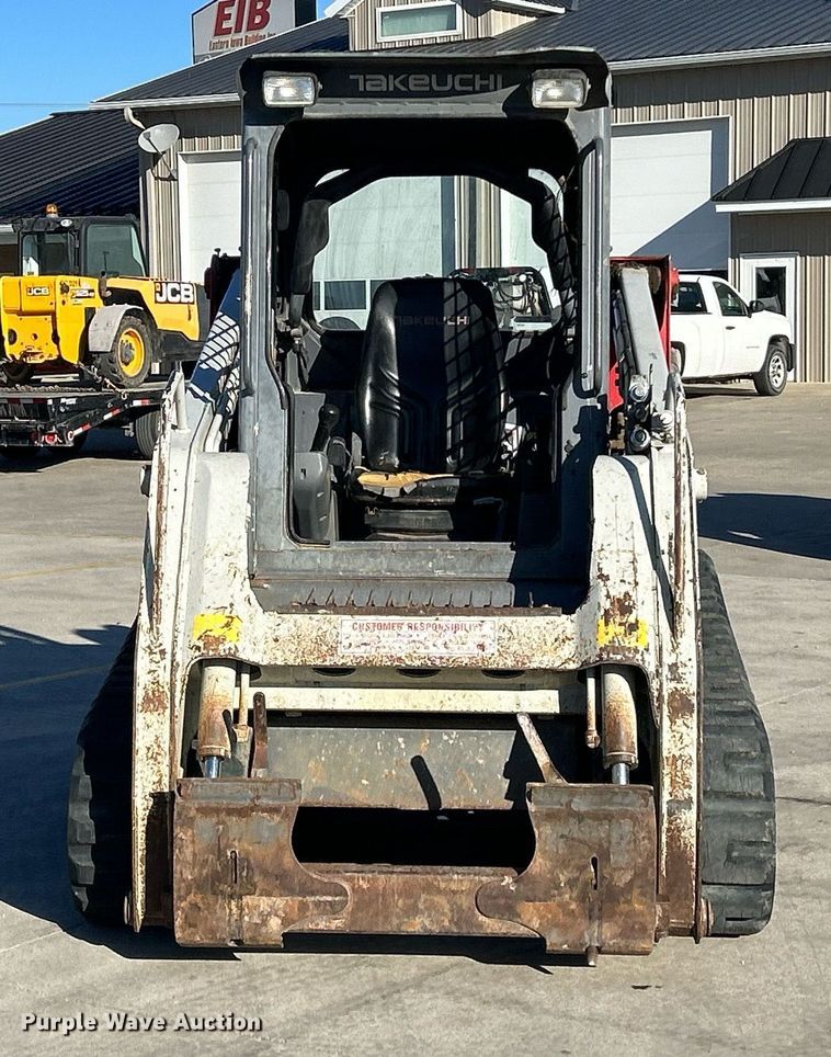 image for item DQ1046 2012 Takeuchi TL240  tracked skid steer loader