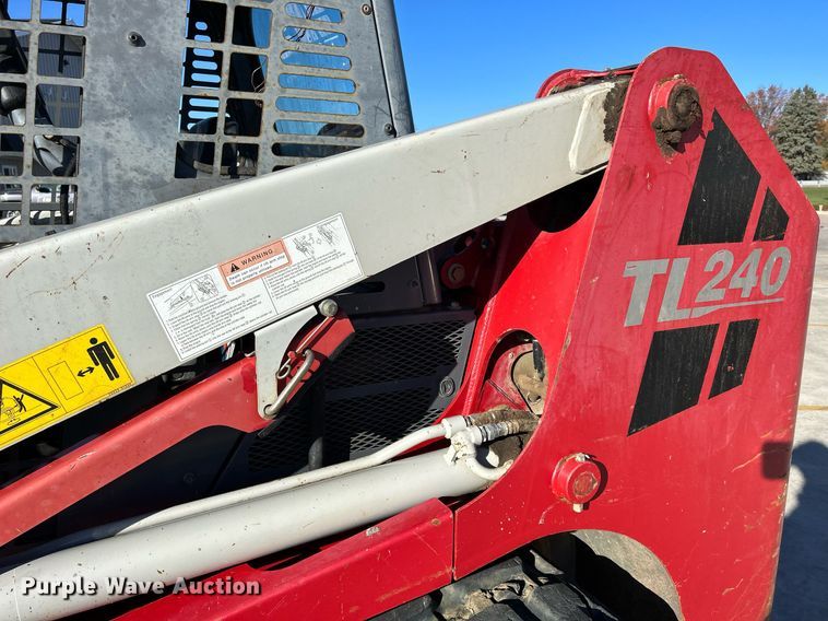 image for item DQ1046 2012 Takeuchi TL240  tracked skid steer loader