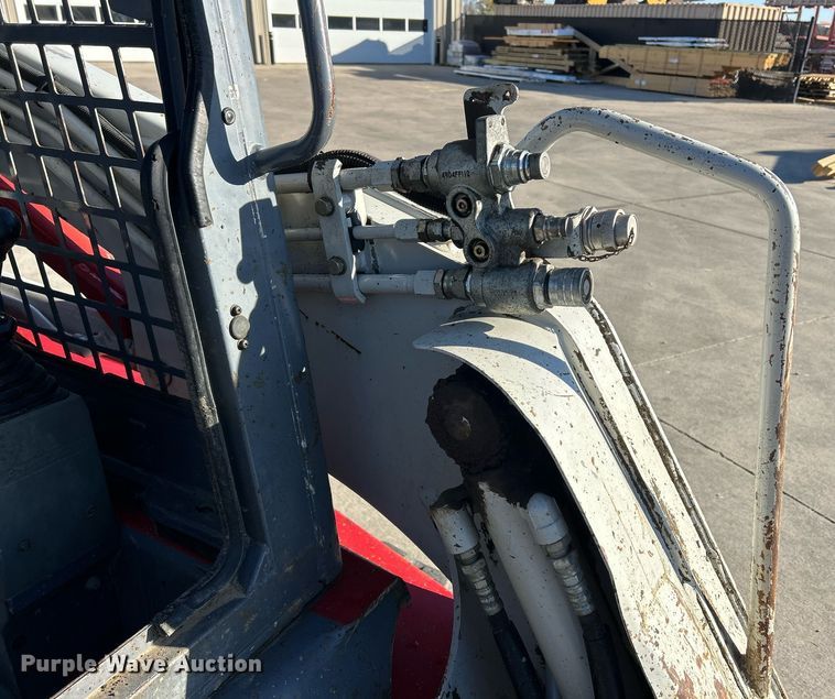 image for item DQ1046 2012 Takeuchi TL240  tracked skid steer loader