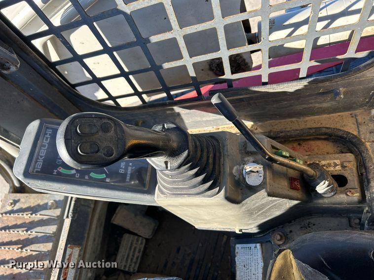 image for item DQ1046 2012 Takeuchi TL240  tracked skid steer loader