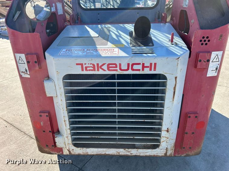 image for item DQ1046 2012 Takeuchi TL240  tracked skid steer loader