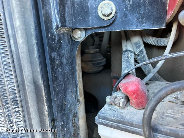 image for item DQ1046 2012 Takeuchi TL240  tracked skid steer loader