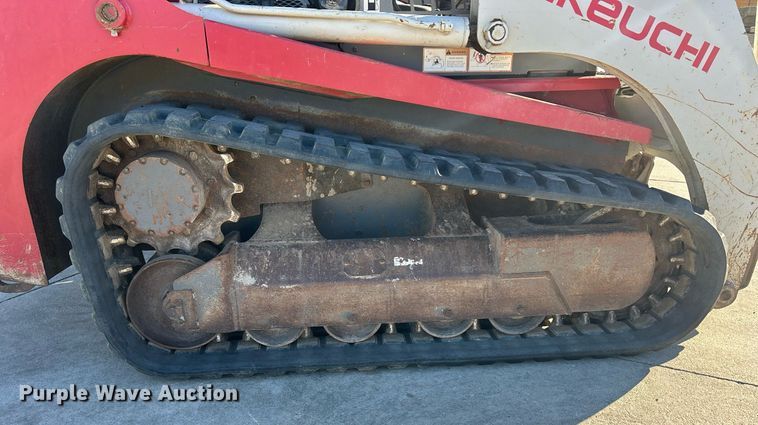 image for item DQ1046 2012 Takeuchi TL240  tracked skid steer loader