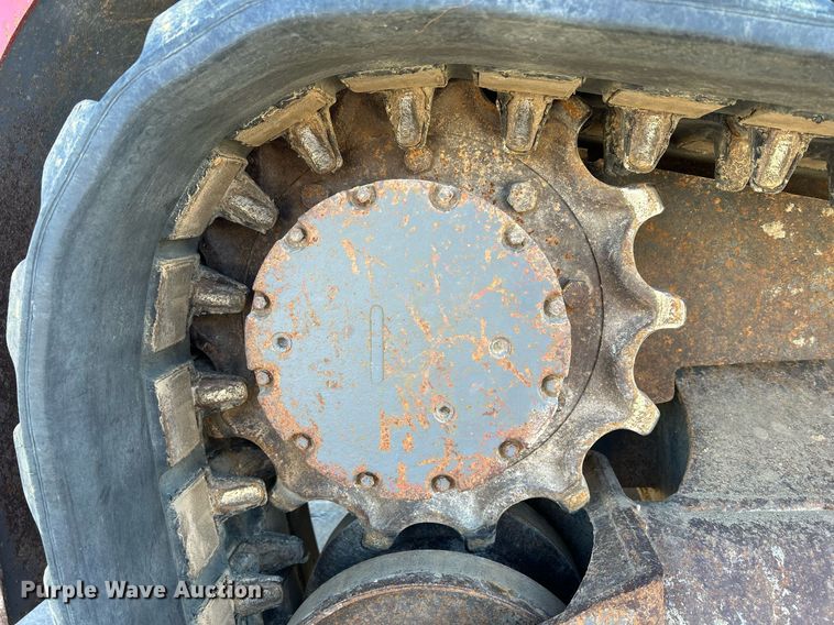 image for item DQ1046 2012 Takeuchi TL240  tracked skid steer loader