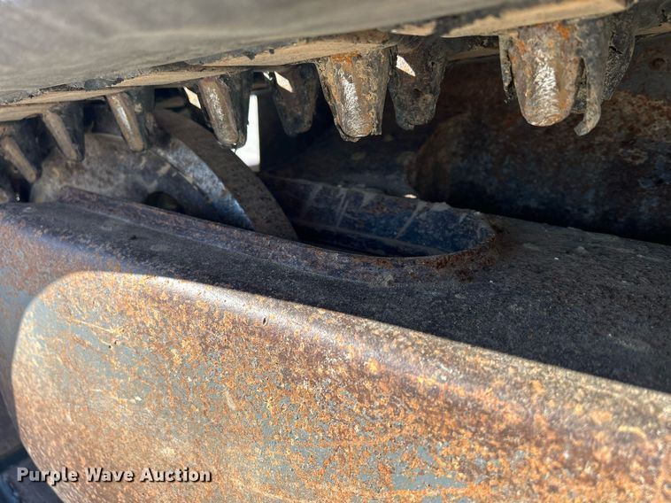 image for item DQ1046 2012 Takeuchi TL240  tracked skid steer loader