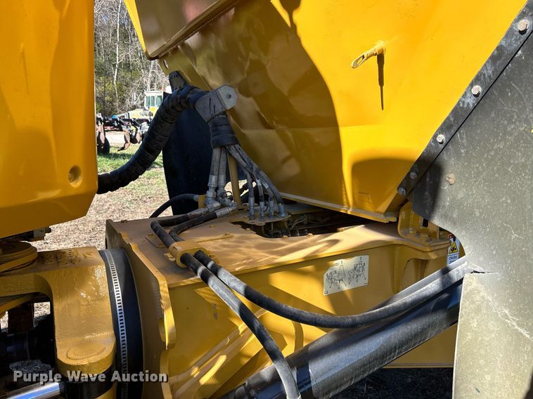 image for item DQ1051 2016 Caterpillar 730C  haul truck