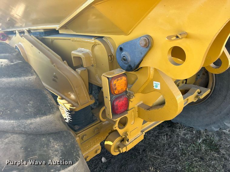 image for item DQ1051 2016 Caterpillar 730C  haul truck