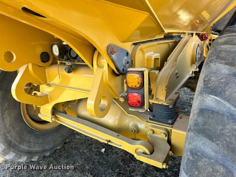 image for item DQ1051 2016 Caterpillar 730C  haul truck