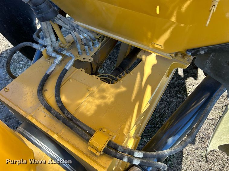 image for item DQ1051 2016 Caterpillar 730C  haul truck