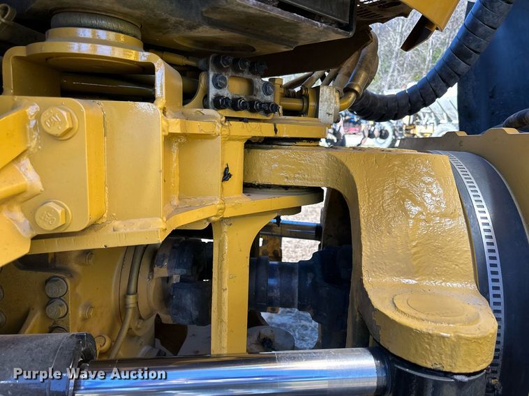 image for item DQ1051 2016 Caterpillar 730C  haul truck